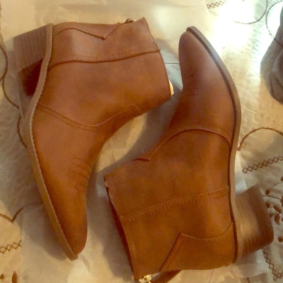 Fergalicious Shoes - Whiskey ankle booties
